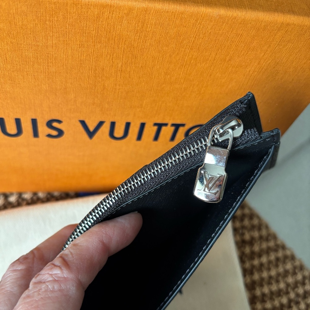 LV Coin Card Holder - Picture 6 of 10